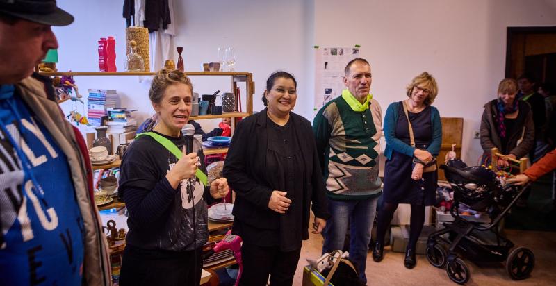 Opening weggeefwinkel